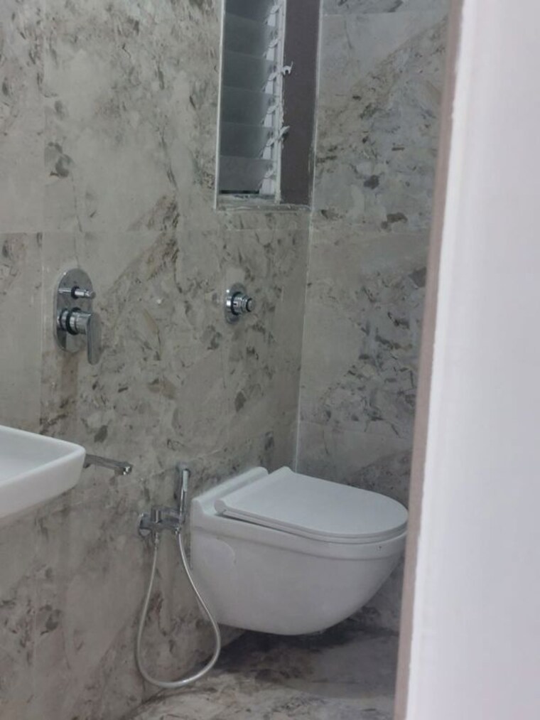 Bathroom, shraddha-pearl 2 Bedroom 550 Sq.Ft. Apartment In Kannamwar Nagar Mumbai 10319856