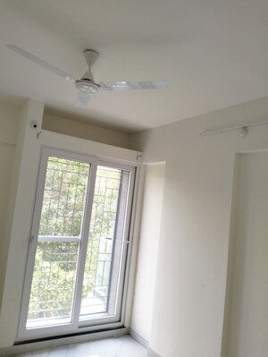 Building Lobby in 2 BHK Apartment at Kwality Garden, Kondhwa – for Rent