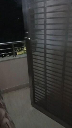 Balcony in 2 BHK Builder Floor at Krishna Market – for Rent