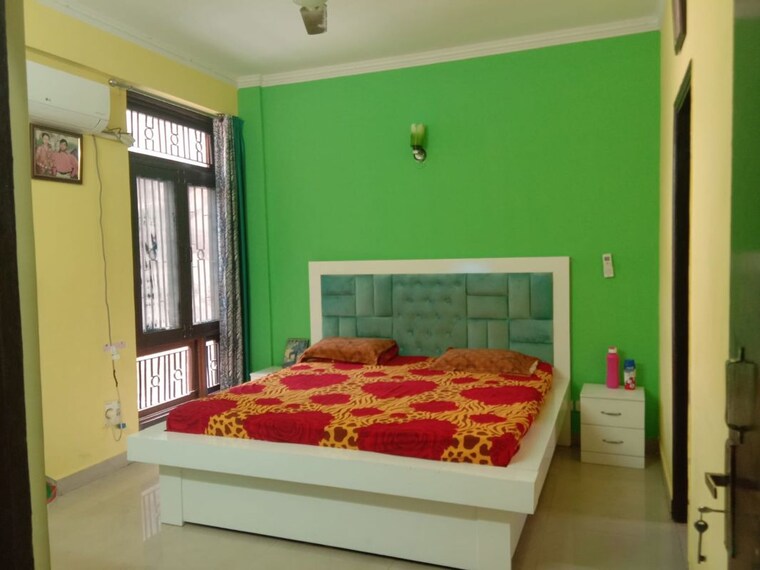 Bedroom, shram-vihar 3.5 Bedroom 30 Sq.Mt. Independent House In Gamma Ii Greater Noida Greater Noida 10319881