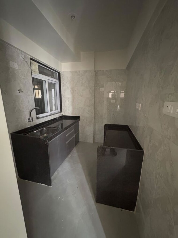 Kitchen, uk-iridium 1 Bedroom 410 Sq.Ft. Apartment In Kandivali East Mumbai 10319909
