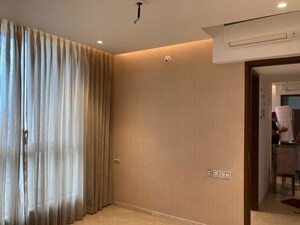 Room in 2 BHK Apartment at One Hiranandani Park Fairway, Ghodbunder Road – for Rent
