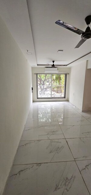 2 BHK Apartment For Rent in Chandiwala Pearl Heaven, Andheri East