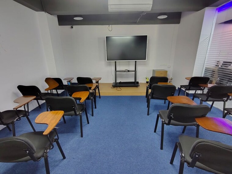 Team Area, vastav-mekhri Commercial Office Space 5000 Sq.Ft. In Ganga Nagar Bangalore 9963024