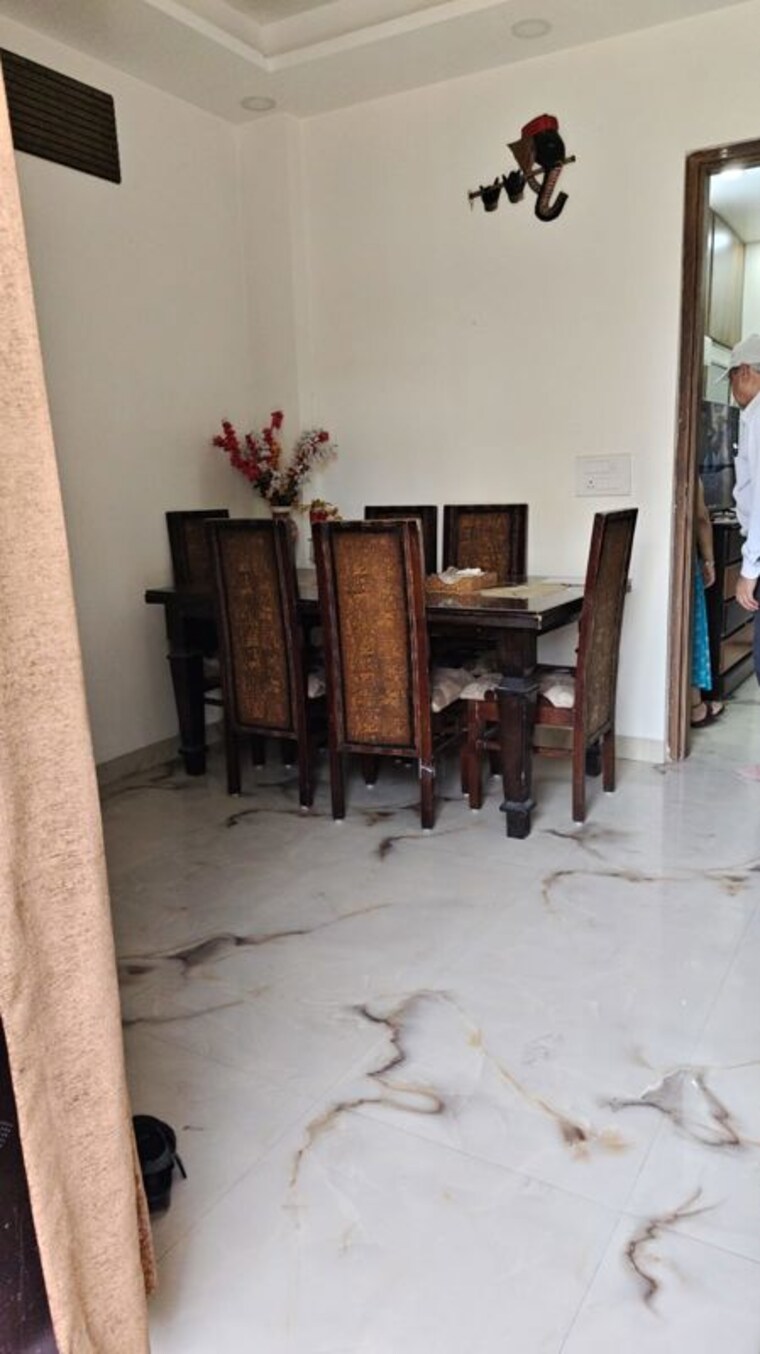 Bedroom, avantika colony 3 Bedroom 150 Sq.Yd. Builder Floor In Avantika Colony Ghaziabad 10319951