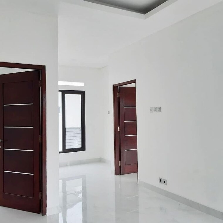 Room, paras-tierea 3.5 Bedroom 1750 Sq.Ft. Apartment In Sector 137 Noida 10319948