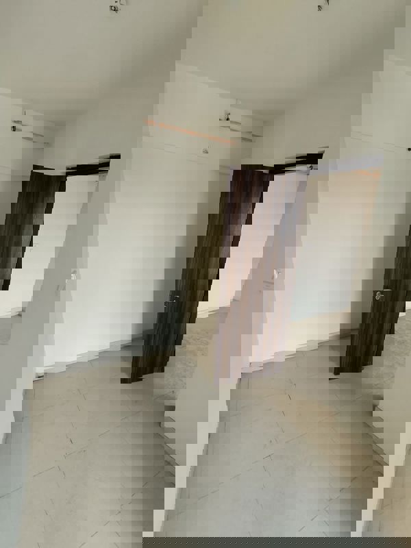 1.5 BHK 555 Sq.Ft. Apartment in Sheth Avante