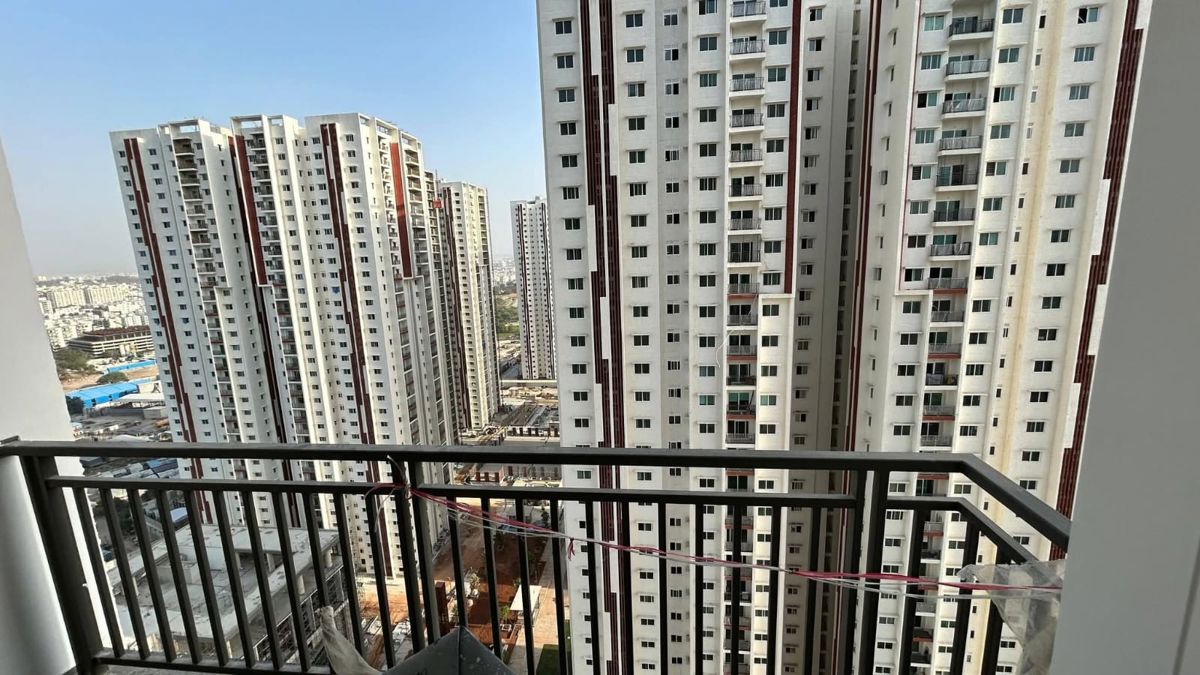 3 BHK Apartment For Rent in Aparna Zenon