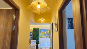 Bedroom in 2 BHK Apartment at Shapoorji Pallonji Astron, Kandivali East – for Rent