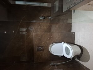 Bathroom in 5 BHK Apartment at Banjara Hills – for Rent