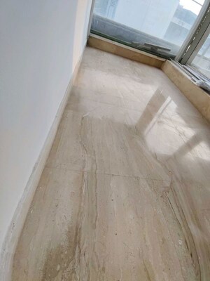 Room in 4 BHK Apartment at Marvel Zephyr, Kharadi – for Rent