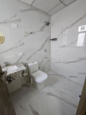 Bathroom in 2.5 BHK Builder Floor at Smart World Gems, Sector 89 – for Rent