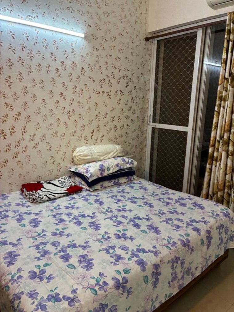 Bedroom, prateek-grand-city 2 Bedroom 970 Sq.Ft. Apartment In Siddharth Vihar Ghaziabad 10320166