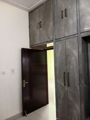 Furnished Amenities in 2 BHK Builder Floor at Sector 18 – for Rent