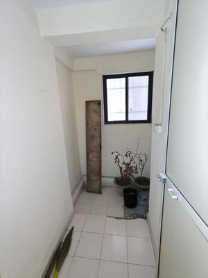 Building Lobby in 2 BHK Apartment at Dheeraj Solitaire Malad, Malad West – for Rent