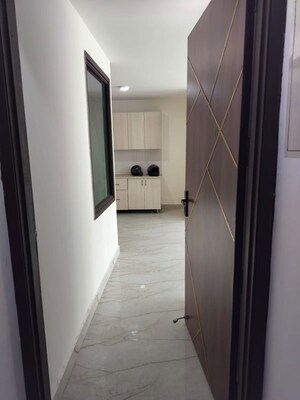 Building Lobby in 2 BHK Builder Floor at Palm Residency Chhatarpur, Chattarpur – for Rent