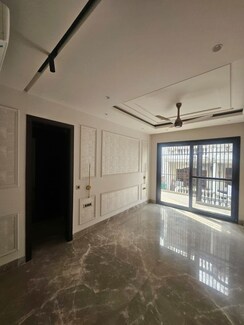 3 BHK + Servant Room Builder Floor For Rent in Navjeevan Vihar