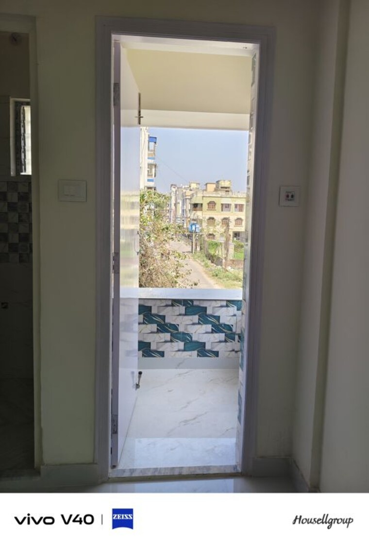 Balcony, nayabad 2 Bedroom 836 Sq.Ft. Builder Floor In Nayabad Kolkata 10319526