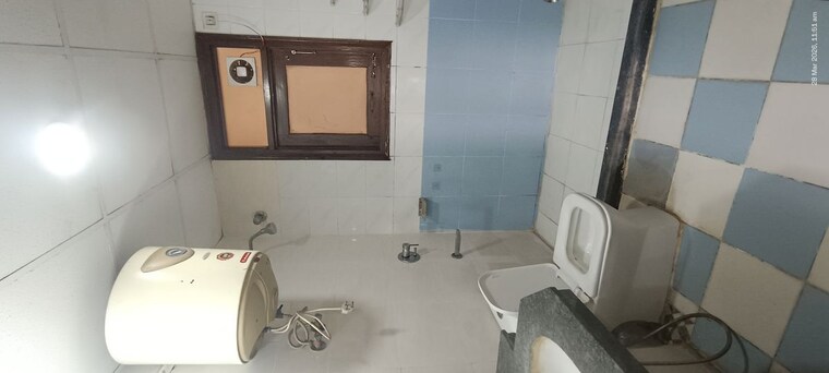 Bathroom, eros-kenwood-tower 2 Bedroom 1283 Sq.Ft. Apartment In Sector 39 Faridabad 10320271