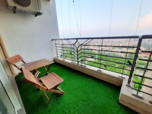 Balcony in 1 BHK Apartment at Sector 45 – for Rent