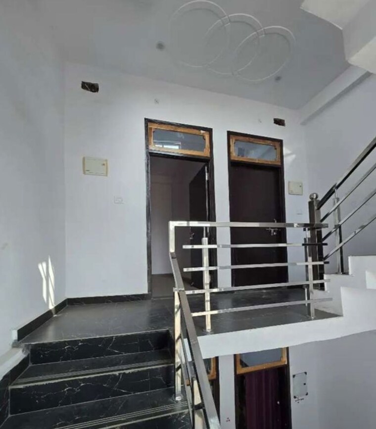 undefined, gomti nagar 2 Bedroom 1200 Sq.Ft. Villa In Gomti Nagar Lucknow 9448066