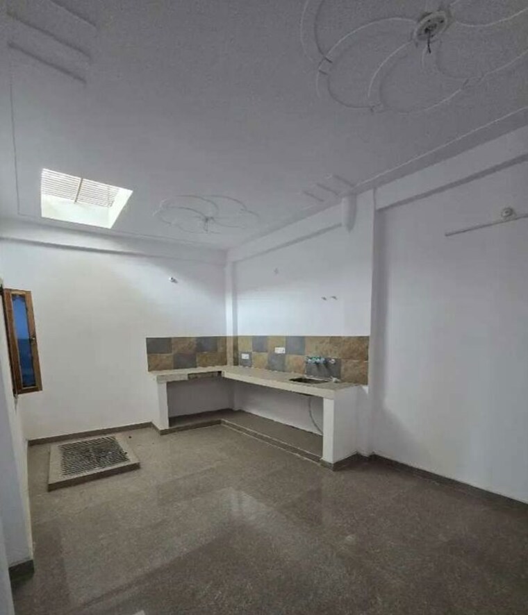 Kitchen, gomti nagar 2 Bedroom 1200 Sq.Ft. Villa In Gomti Nagar Lucknow 9448066