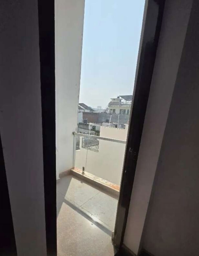 Balcony, gomti nagar 2 Bedroom 1200 Sq.Ft. Villa In Gomti Nagar Lucknow 9448066