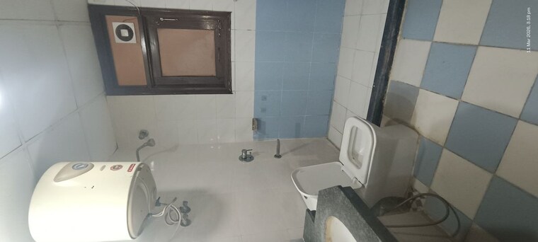 Bathroom, eros-kenwood-tower 4 Bedroom 2107 Sq.Ft. Apartment In Sector 39 Faridabad 10320280
