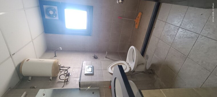 Bathroom, eros-kenwood-tower 4 Bedroom 2107 Sq.Ft. Apartment In Sector 39 Faridabad 10320280