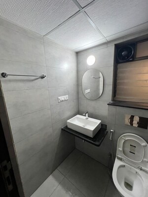 Bathroom in 1 BHK Apartment at Mahindra Alcove, Chandivali – for Rent