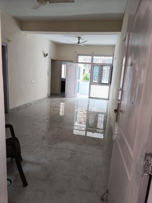 Building Lobby in 2 BHK Apartment at Jubilee Apartments, Sector 15 – for Rent