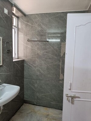 Bathroom in 2 BHK Apartment at Jubilee Apartments, Sector 15 – for Rent