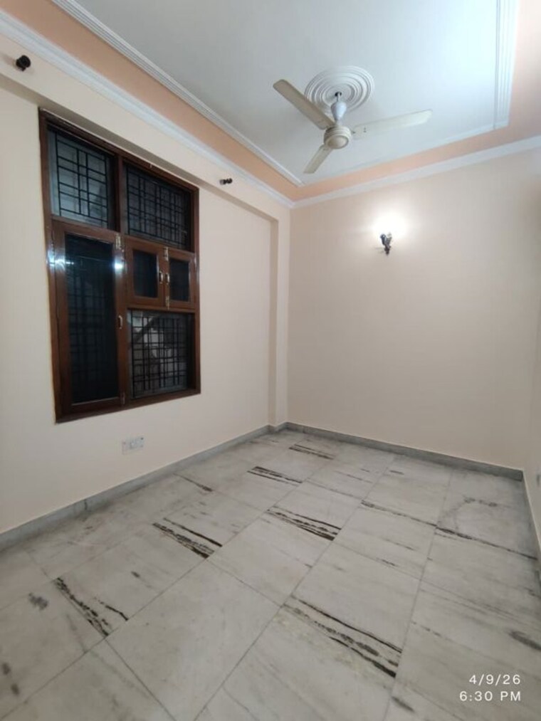 Room, mvl-ipark 2.5 Bedroom 2000 Sq.Ft. Builder Floor In Sector 15 Gurgaon 10320331