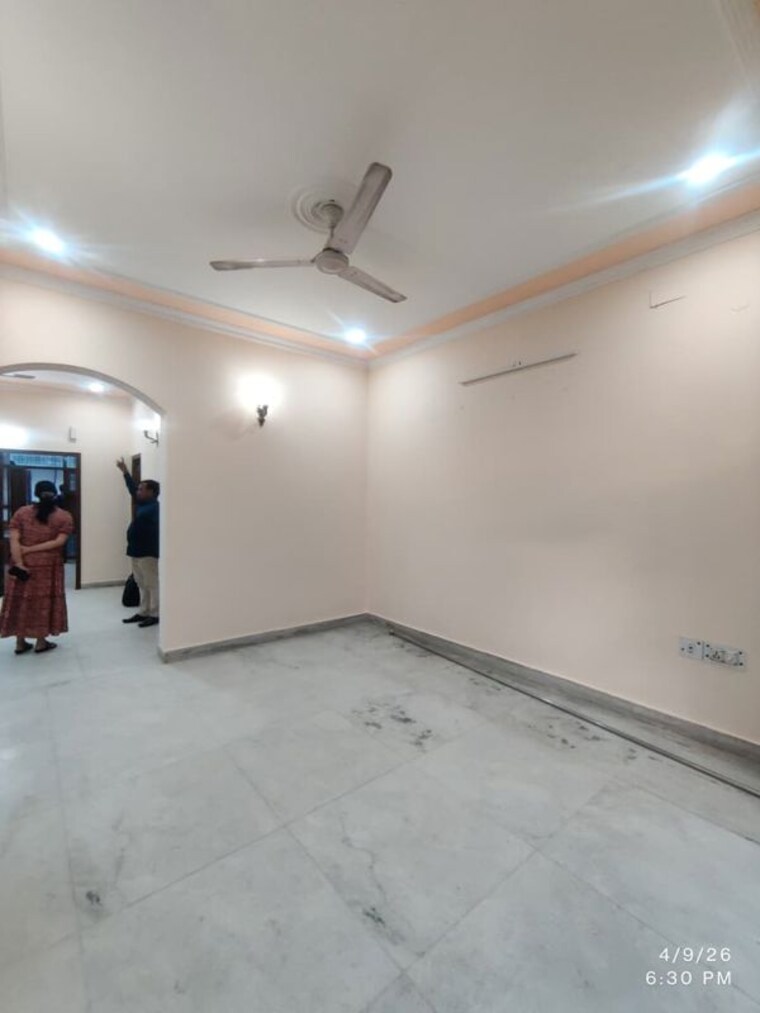 Room, mvl-ipark 2.5 Bedroom 2000 Sq.Ft. Builder Floor In Sector 15 Gurgaon 10320331