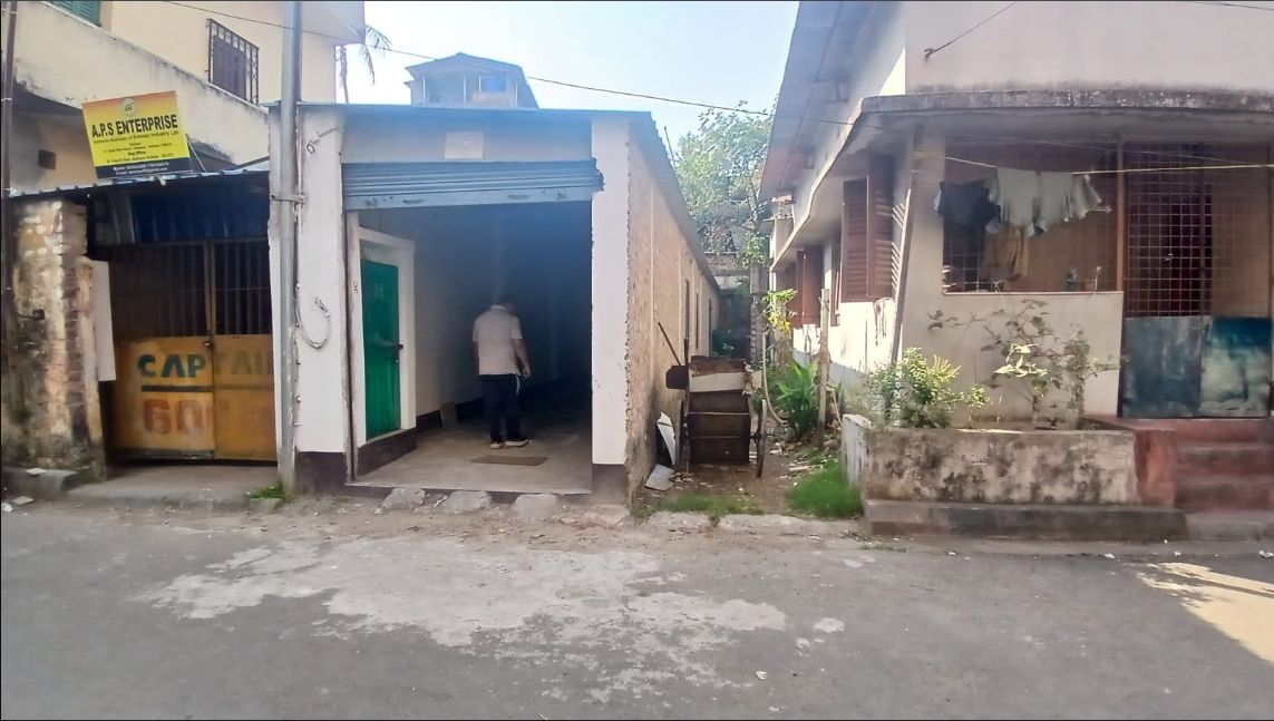 Retail Shop For Sale in Garfa