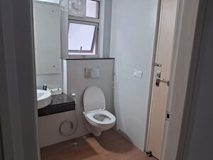 Bathroom in 5 BHK Apartment at Shakti the Sky Lark  Apartment, Sector 52 – for Rent