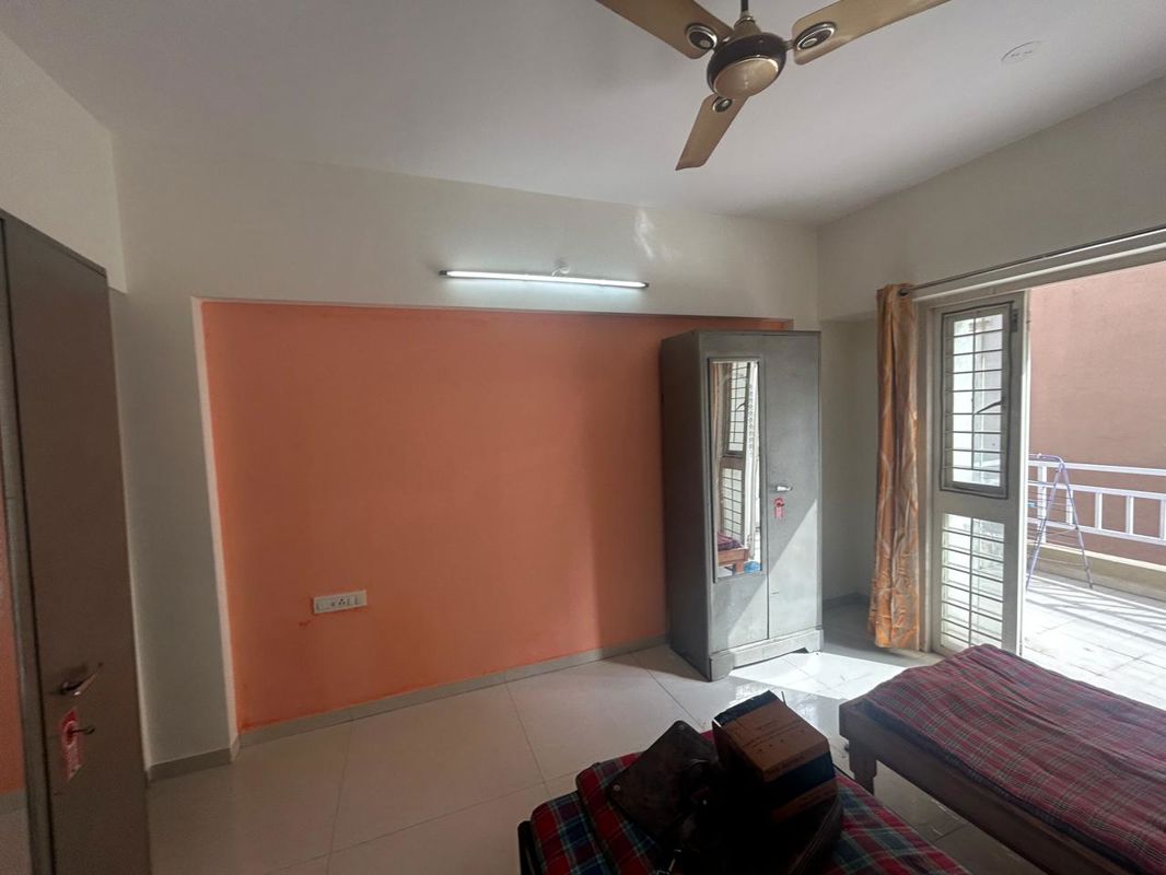 2 BHK + Pooja Room,Servant Room,Study Room,Extra Room,Basement,Store Room Apartment For Rent in Saakshi Parvasaakshi