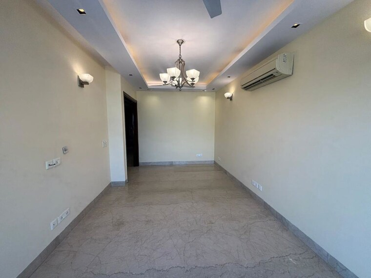 Bedroom, greater kailash i 3 Bedroom 1872 Sq.Ft. Builder Floor In Greater Kailash I Delhi 10320422