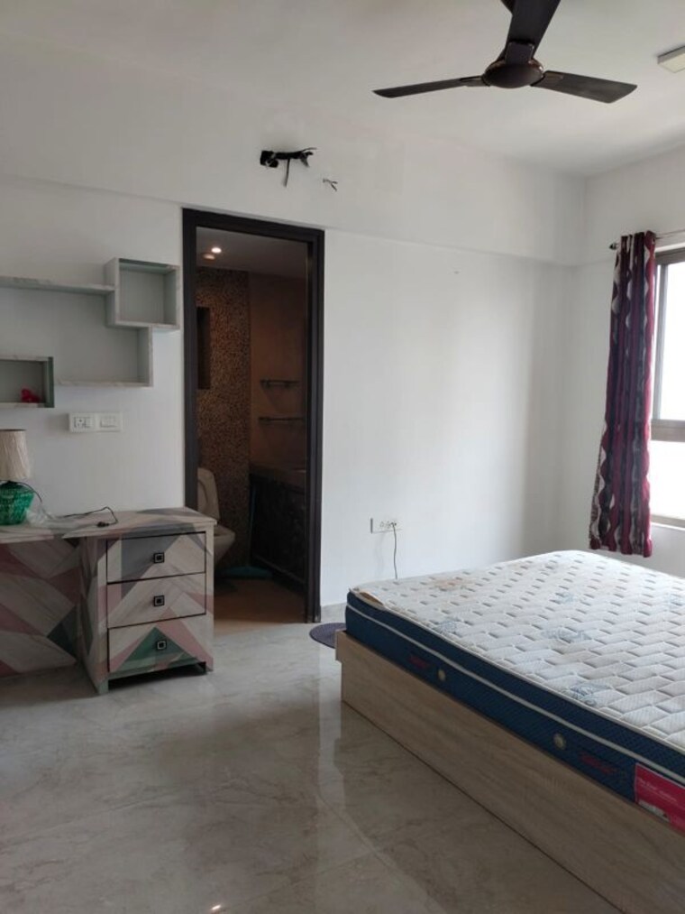 Bedroom, lodha-luxuria-westgate 2 Bedroom 737 Sq.Ft. Apartment In Majiwada Thane 10320445