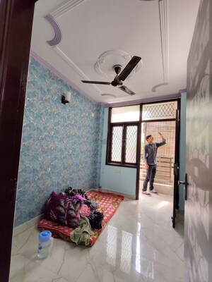 Bedroom in 2 BHK Builder Floor at Govindpuri – for Rent