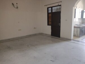 3 BHK Builder Floor For Rent in Sector 46