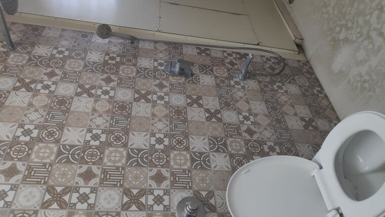 Bathroom, ap-panchavati-b 2 Bedroom 900 Sq.Ft. Apartment In Powai Mumbai 10320473