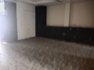 Room in 3 BHK Builder Floor at Sector 46 – for Rent