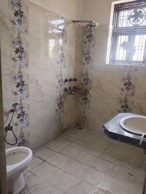 Bathroom in 3 BHK Builder Floor at Sector 46 – for Rent