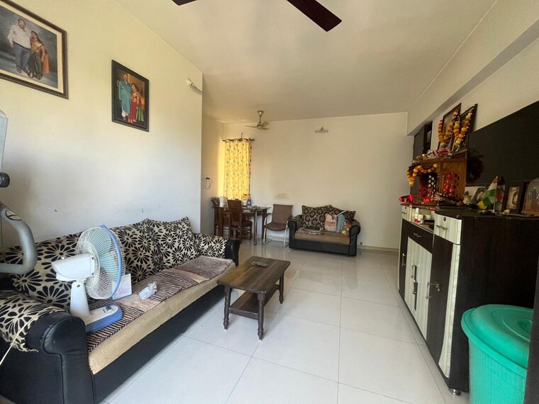 Living Room, vijay-residency-thane 2 Bedroom 680 Sq.Ft. Apartment In Ghodbunder Road Thane 10320526