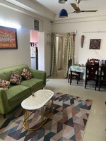 2.5 BHK + Study Room 1300 Sq.Ft. Apartment in Antriksh Golf View - II