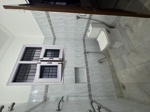 Attached Bathroom in 3 BHK Independent House at Sector 21 – for Rent