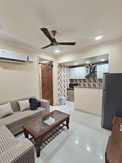 2 BHK + Pooja Room,Servant Room,Study Room,Extra Room,Basement,Store Room Builder Floor For Rent in Sector 42