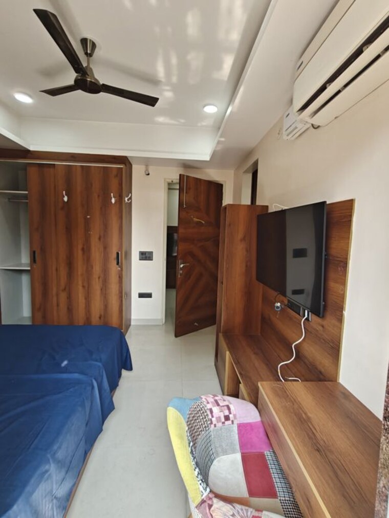 Master Bedroom, sector 42 2 Bedroom 1500 Sq.Ft. Builder Floor In Sector 42 Gurgaon 10320557