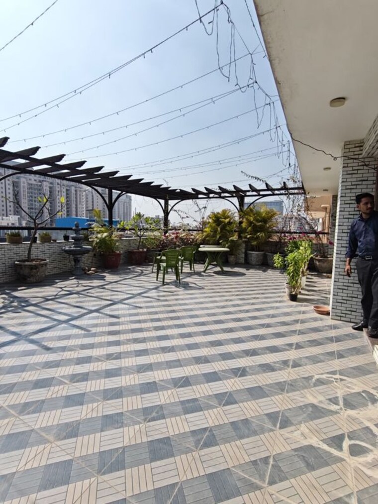 Exterior View, sector 42 2 Bedroom 1500 Sq.Ft. Builder Floor In Sector 42 Gurgaon 10320557